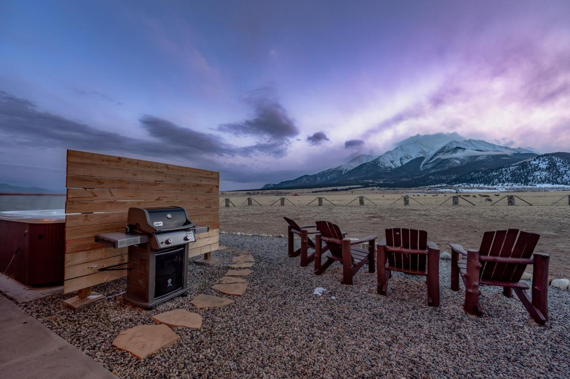 Buena Vista Mountain Retreat - Ultimate Privacy With Spa & Unbeatable Views Exterior photo