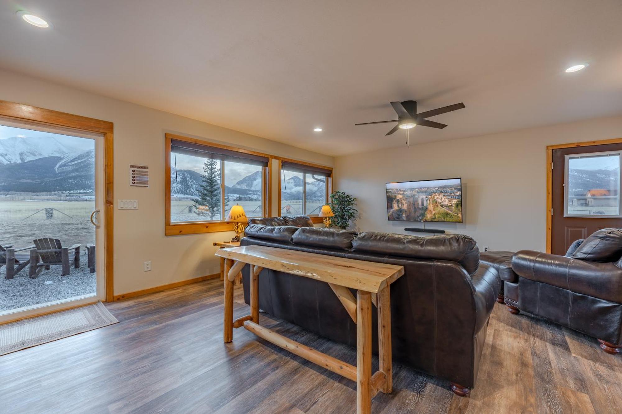 Buena Vista Mountain Retreat - Ultimate Privacy With Spa & Unbeatable Views Exterior photo